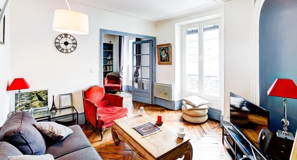 خدمات الاستقبال والإرشاد