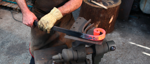 صناعة الحديد