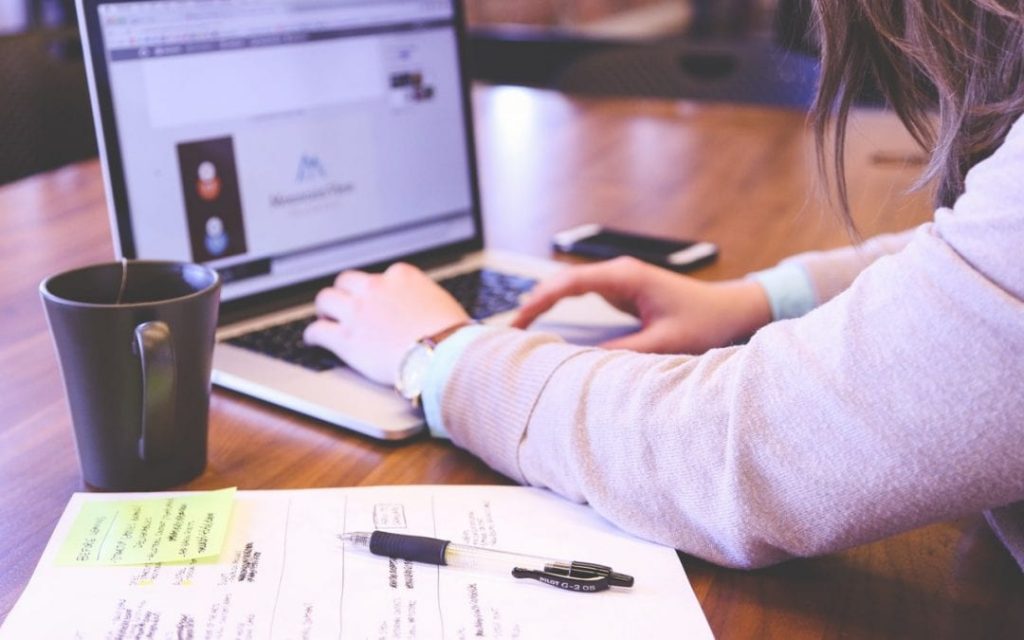 Rédaction et traduction de contenu web en Français, Arabe et Amazigh. - portfolio - 0