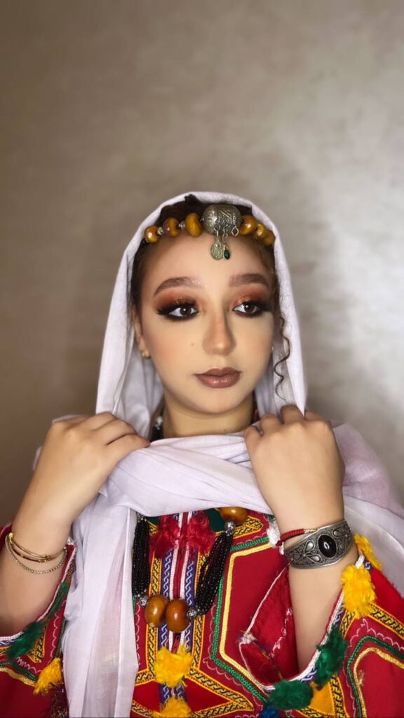 Elakhyari Salma - portfolio - 1