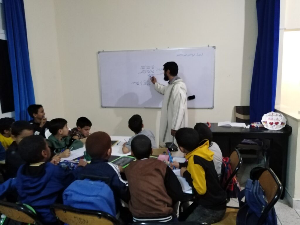 سأقوم بتقديم ساعات الدعم المدرسي للمستويات الثالث والرابع والخامس والسادس ابتدائي وكذلك تعليم القرآن الكريم برواية ورش عن نافع ببوجدور - portfolio - 0