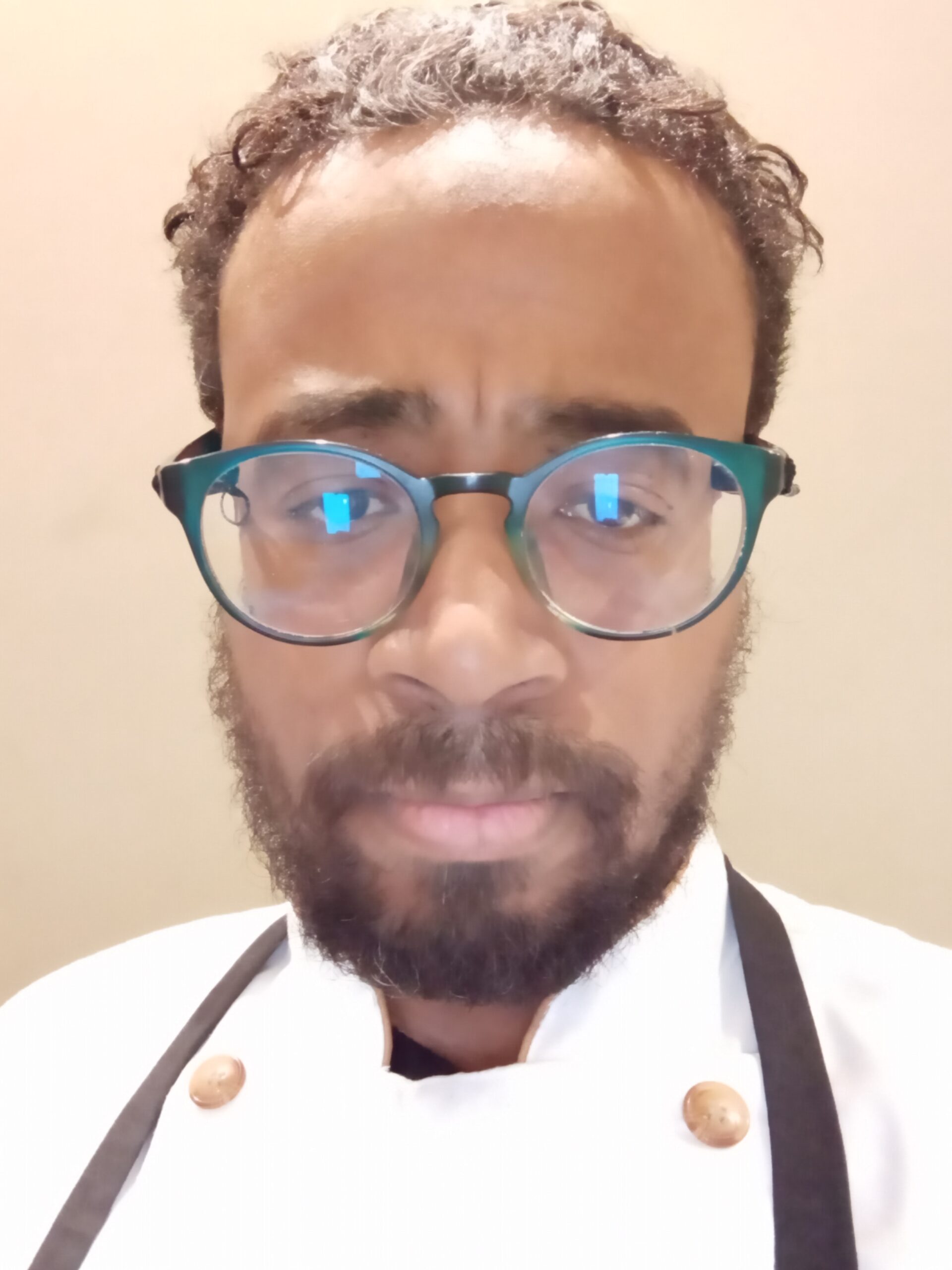 فيصل باقرو