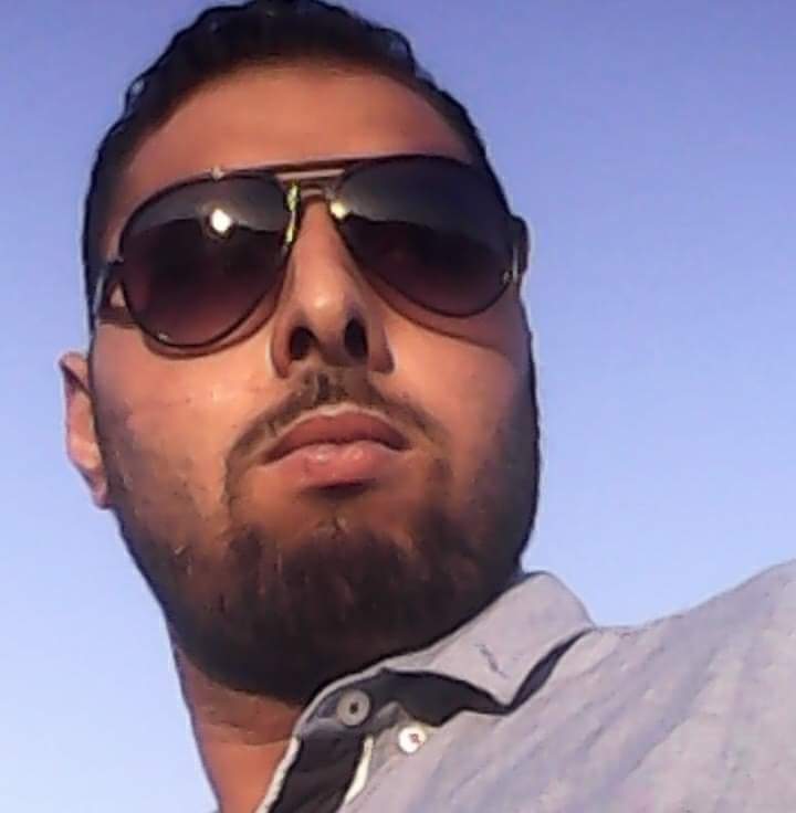 رضا العزيزي
