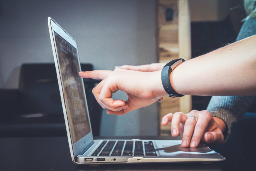 Comment choisir un testeur QA freelance au Maroc ?