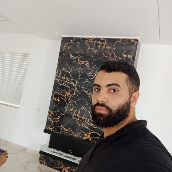 يونس الكسابي