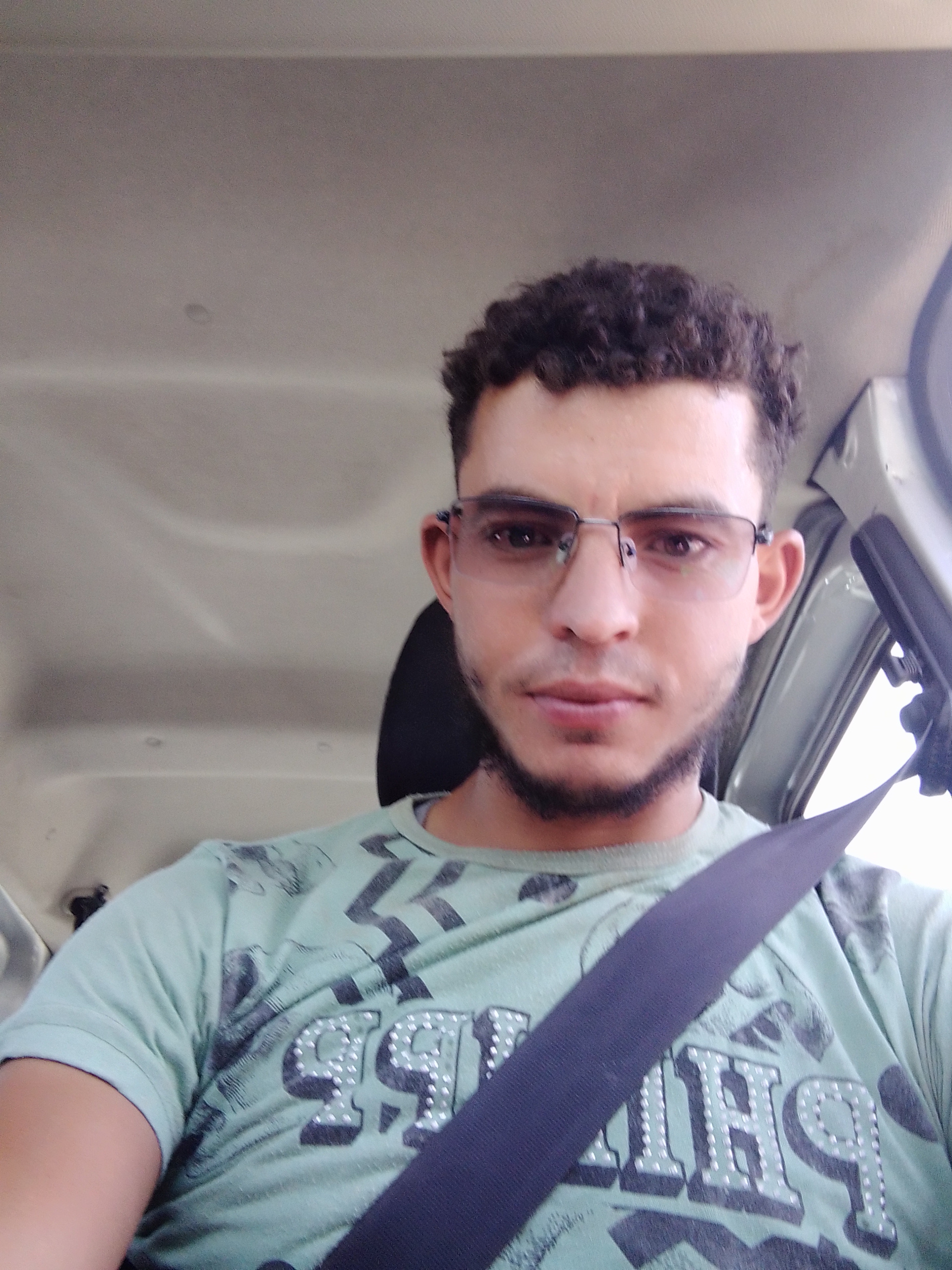 علي الخبشي
