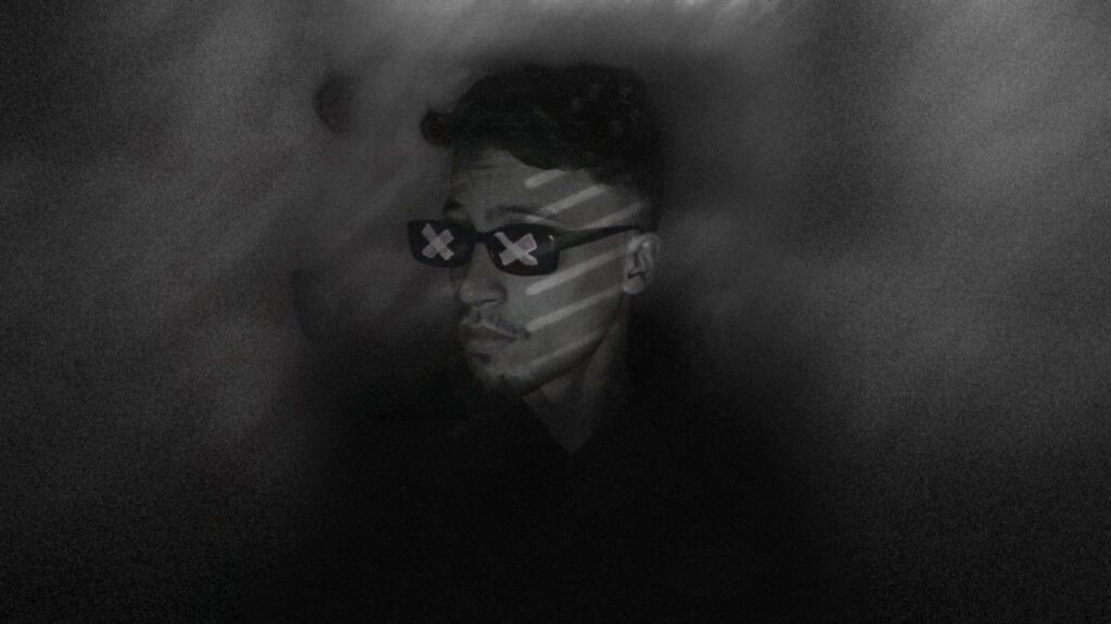 HOUSSAM KHALFI - الغلاف