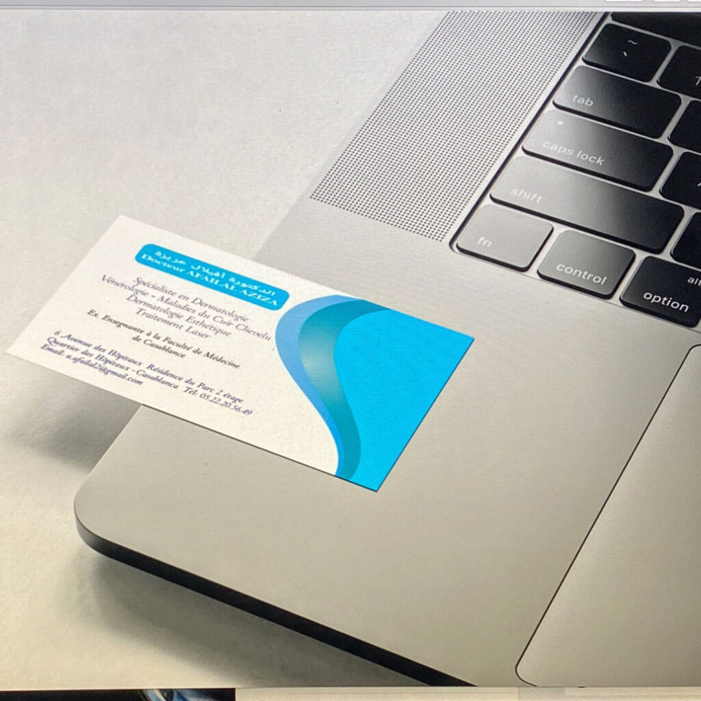 Je suis crée des carte visite flyer et carte menu et ordonnance
