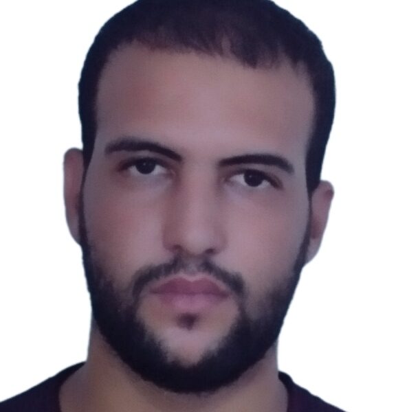 عادل  عنو