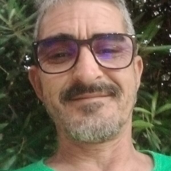 يونس الحراث