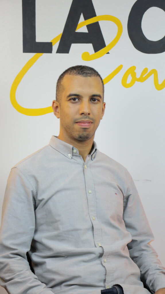 Yassine  Outaleb  - الغلاف