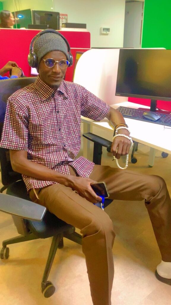 Mamadou Khoury DIOP - الغلاف