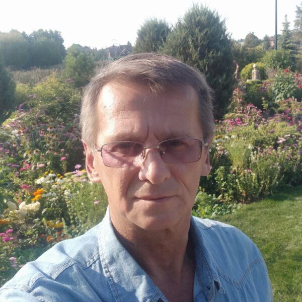 Dimitri Karnouchov