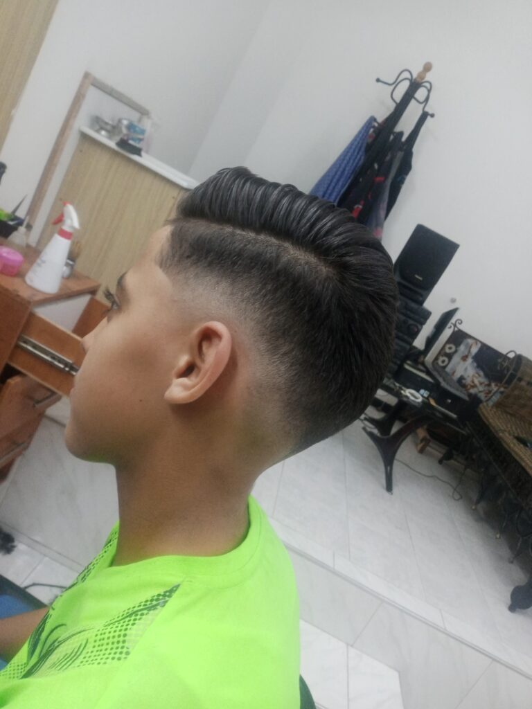 Nouamanr Barber - الغلاف