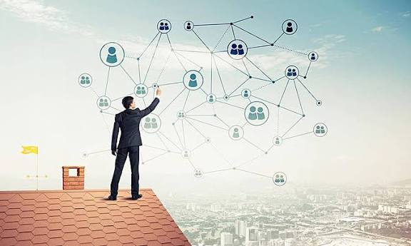 مرحبًا! أنا محترف تواصل ومنتاج، أتقن العربية والفرنسية، ولدي خبرة كافية لأضمن نجاح مشروعك وجودة عالية في كل عمل. - portfolio - 2