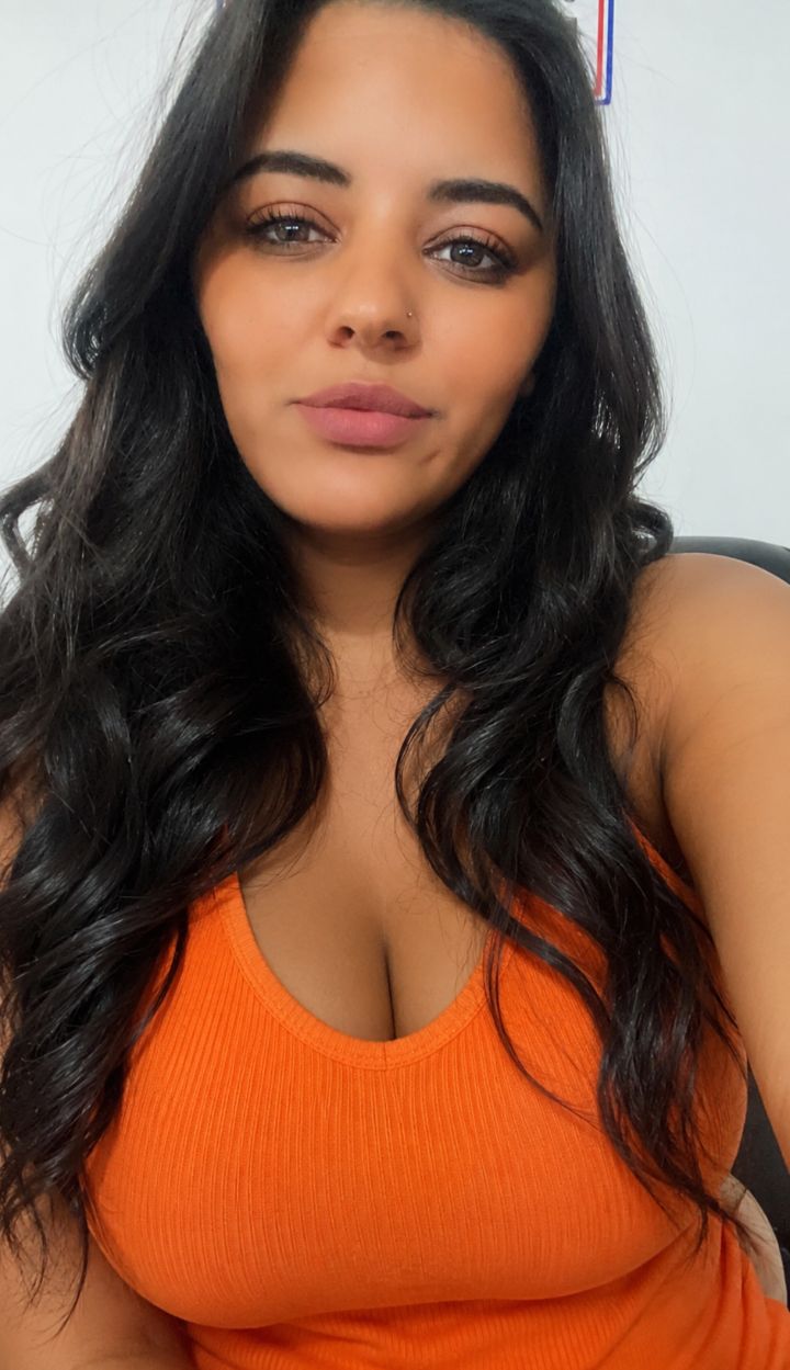 Houda Bazami 