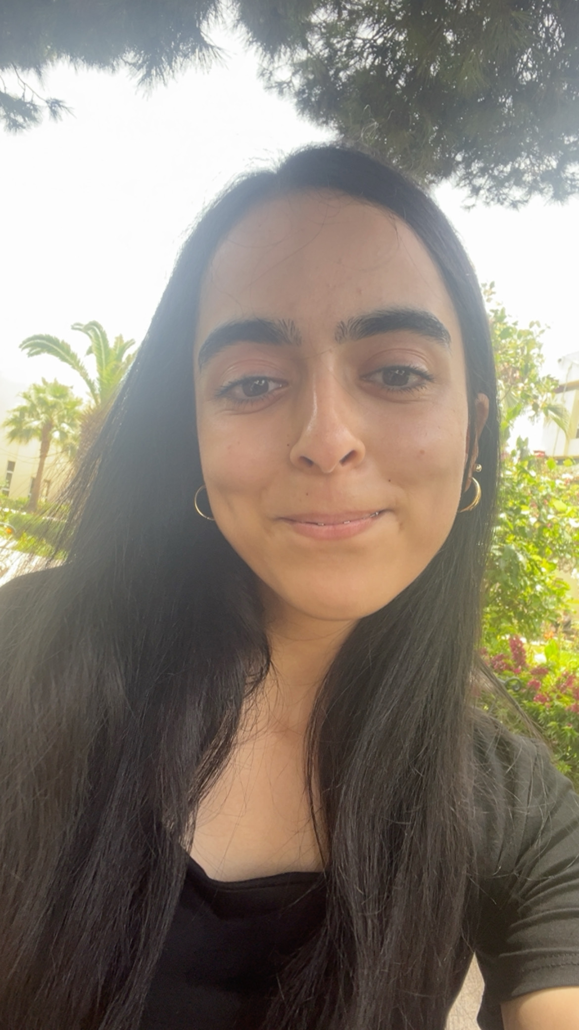Yasmine Houmen